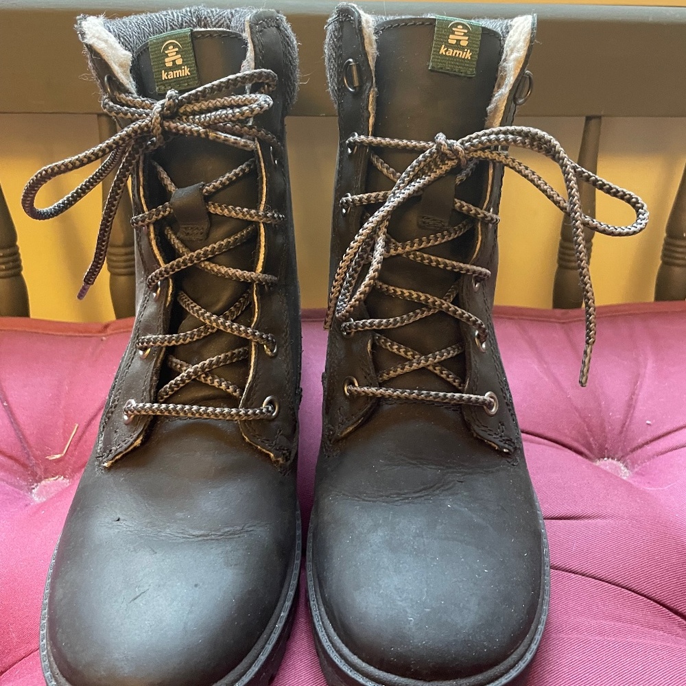 Women’s Kamik boots
